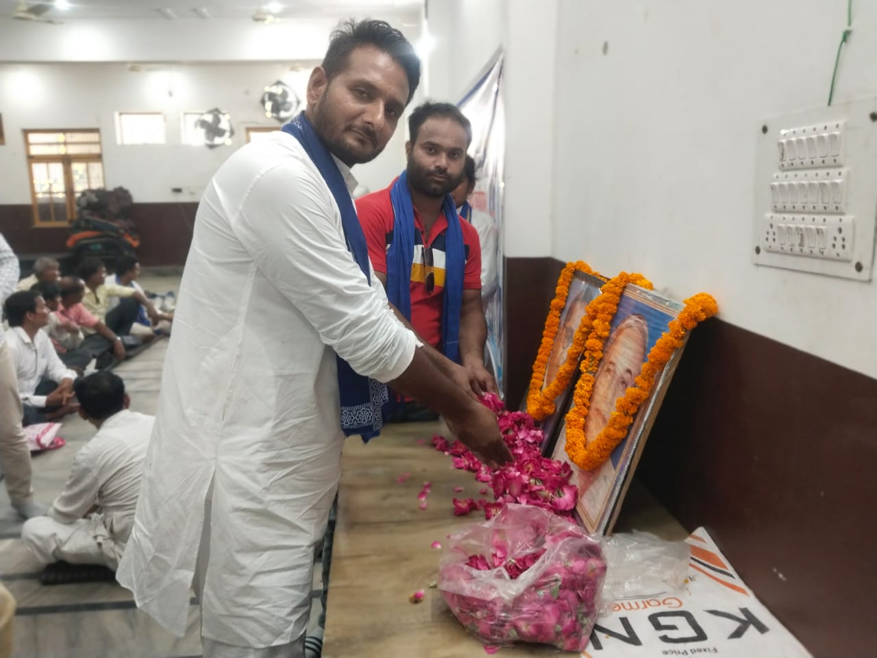 आजाद समाज पार्टी की समीक्षा बैठक; पंचायत चुनाव की बनी रुपरेखा, कुनबा बढ़ाने पर दिया जोर