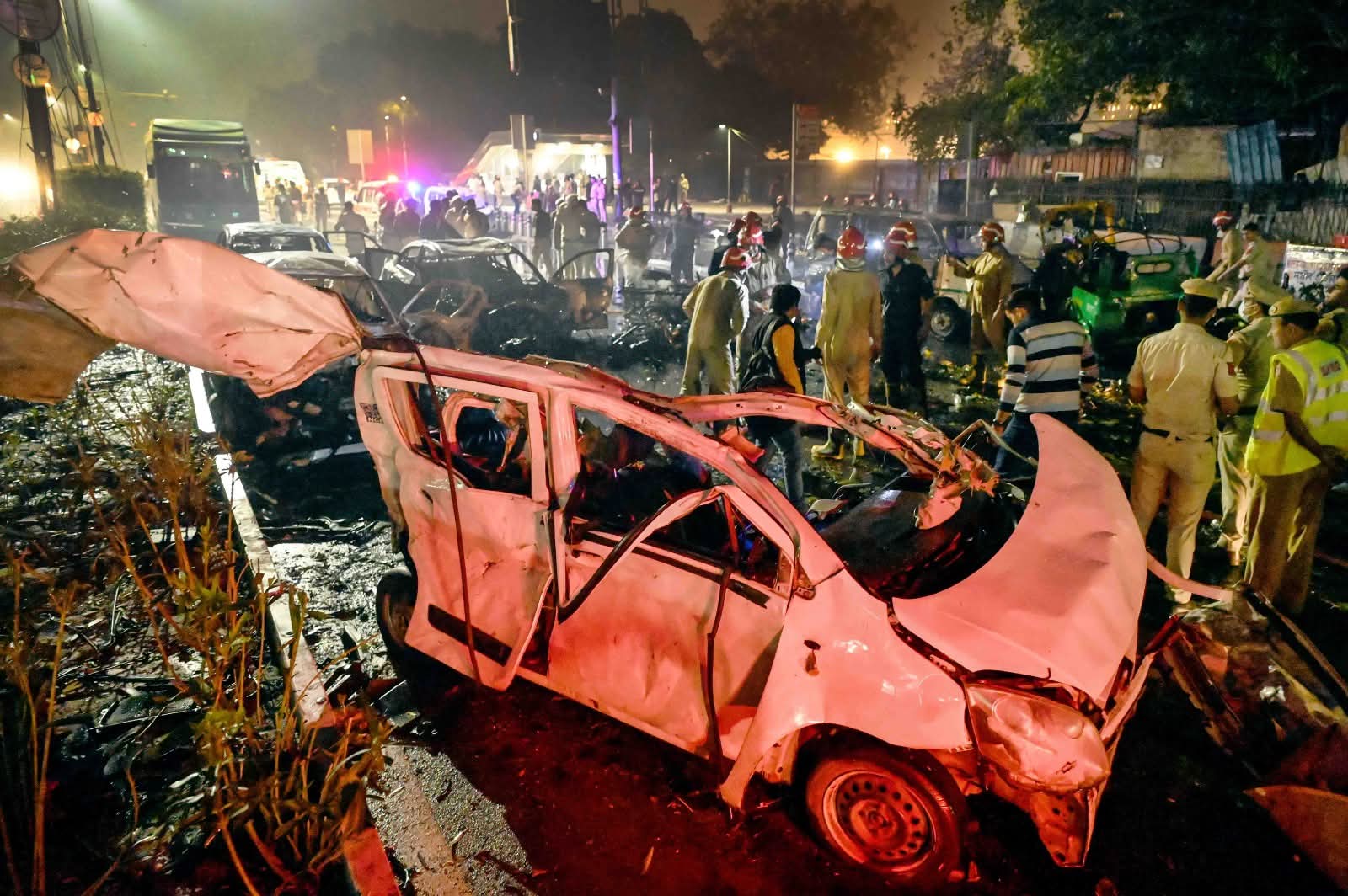 दिल्ली ब्लास्ट; आई-20 कार के मालिक की हुई पहचान, सलमान नाम का युवक हिरासत में, 28 घायलों की हुई पहचान