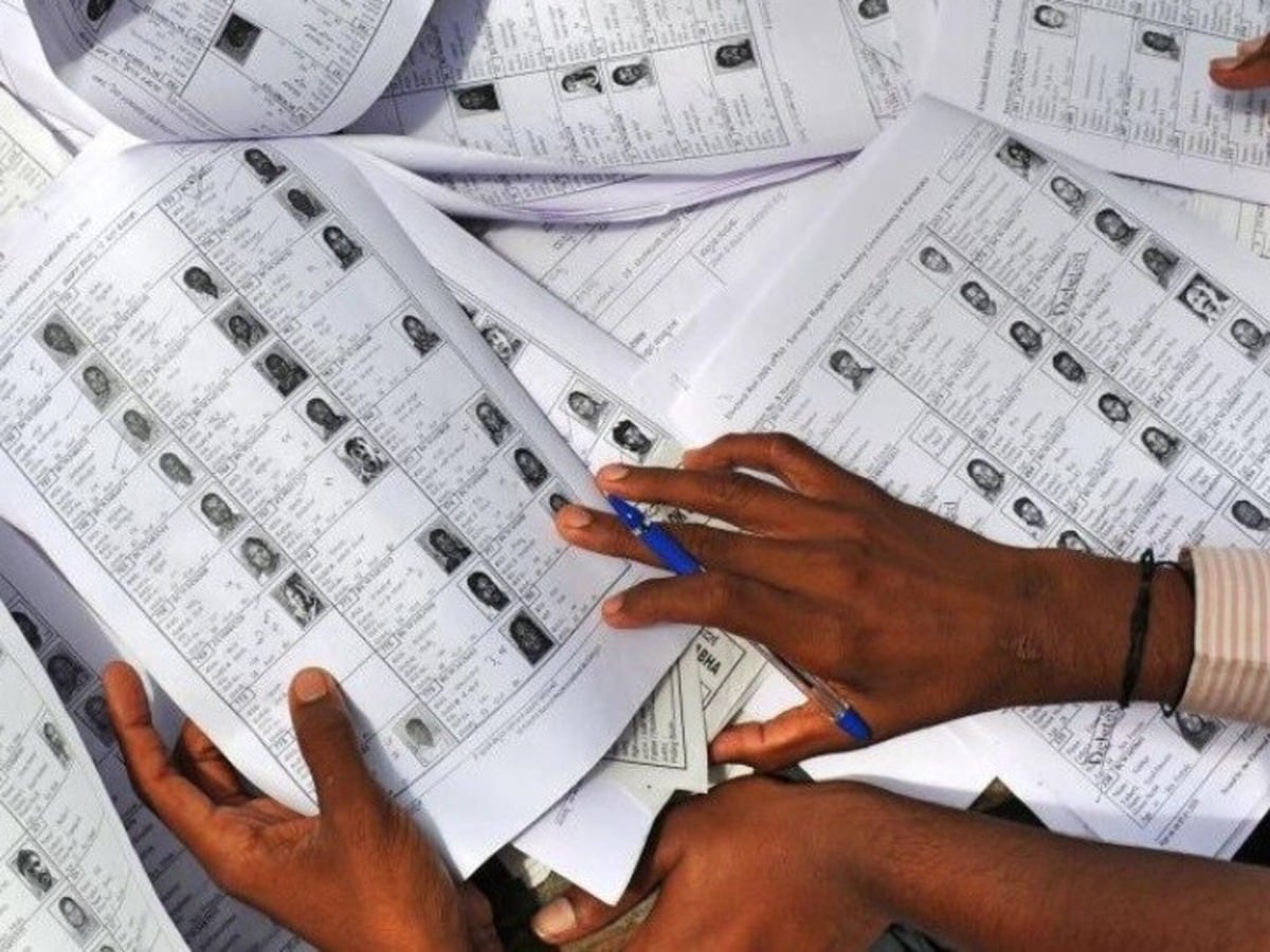 6 और 7 दिसंबर को SIR के लिए विशेष अभियान दिवस; खुले रहेंगे मतदेय स्थल वाले विद्यालय और कार्यालय