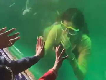 बदायूं में जलपरी प्रदर्शनी की शिकायत; मछलियों की मौत पर पशु प्रेमी ने की कार्रवाई की मांग