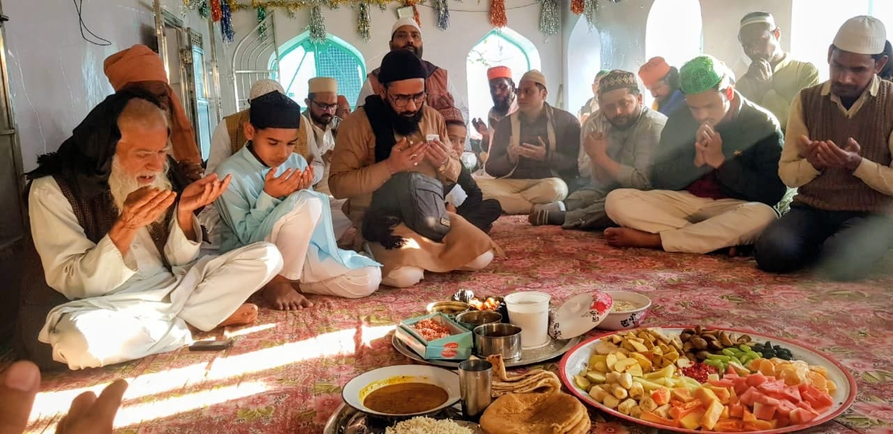 दरगाह हजरत मज़ाक मियां साहब पर 198वां सालाना उर्स संपन्न, मुल्क की खुशहाली और सलामती की हुई दुआ