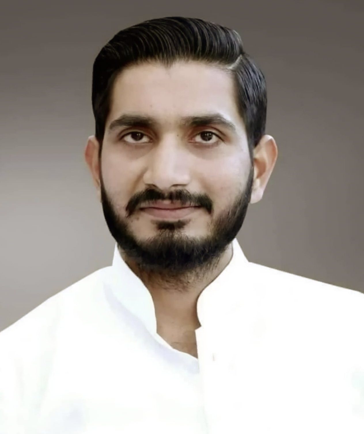 सांसद आदित्य यादव ने रेल मंत्री को लिखा पत्र; बबराला-अनूपशहर रेलवे फाटक पर ओवरब्रिज बनाने की मांग