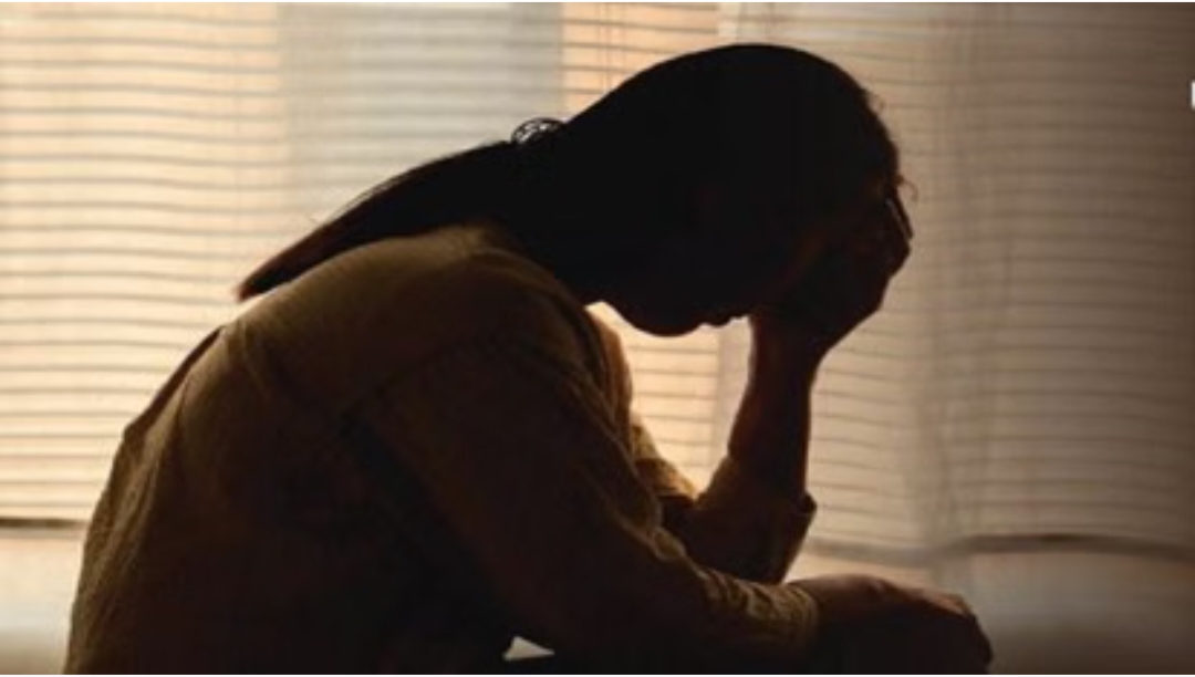 बदायूं में पति ने किया एक हजार रुपये में पत्नी का सौदा; दो दोस्तों ने किया दुष्कर्म, दोनों गिरफ्तार