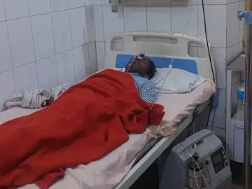 बदायूं में जहरीली शराब पीने से एक की मौत; दूसरे की हालत गंभीर, पानी की जगह दिया कैमिकल