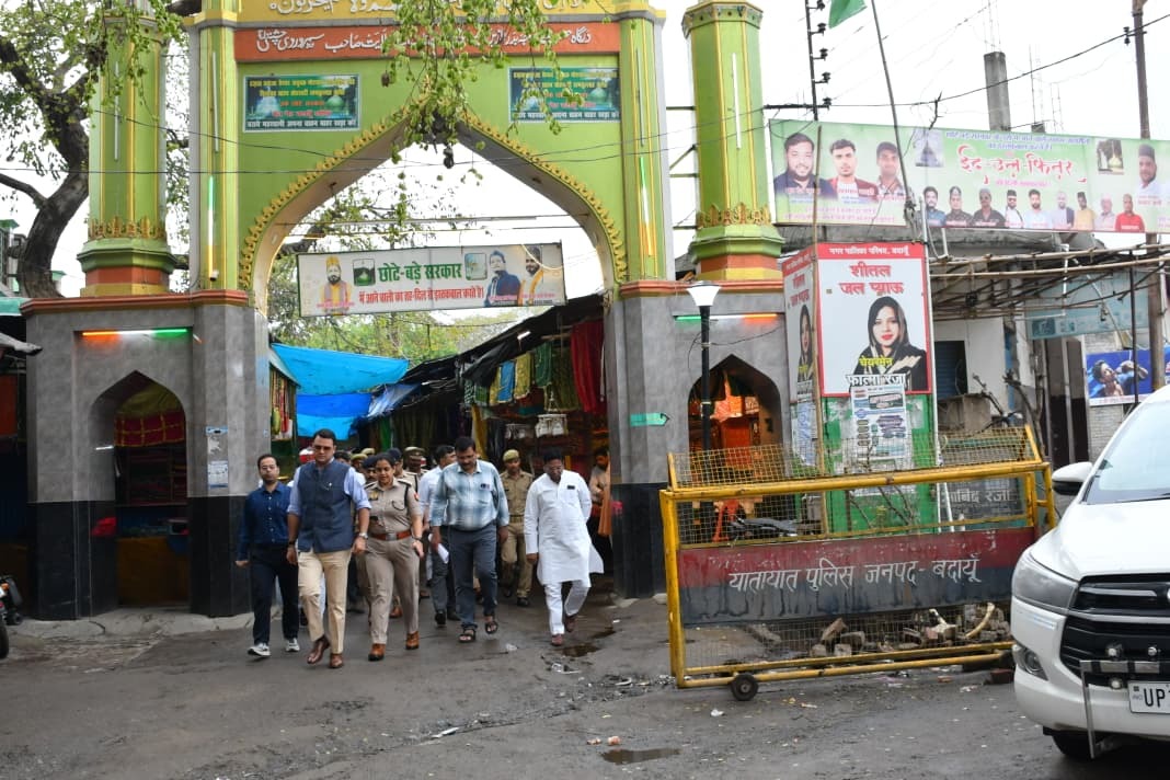 रहमतों की बरसात के साथ; रुखसत हुआ माहे रमजान, देखिए जिलेभर में ईद की नमाज का समय…