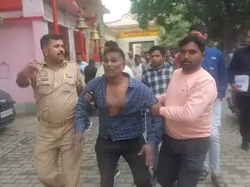 बदायूं में DCM की टक्कर से बाइक सवार युवक की मौत, LPG सिलेंडर लेने जाते समय हुआ हादसा