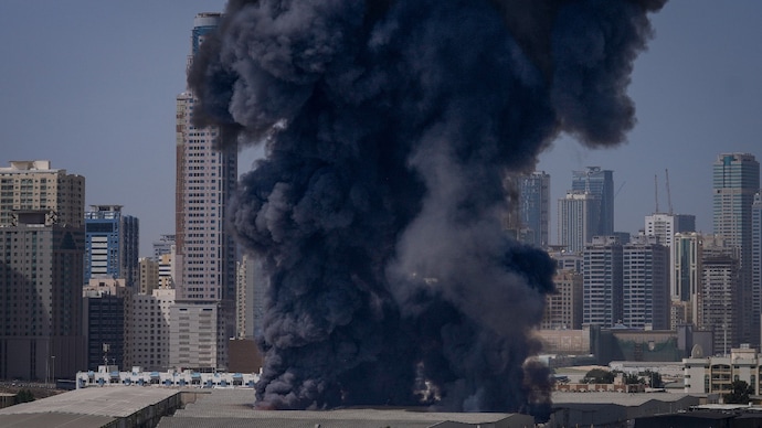 युद्ध के बीच सऊदी अरब में फंसे बरेली के काजी, PM से बोले- मक्का में फंसे सैकड़ों जायरीनों की हो सुरक्षित वापसी