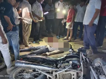 बदायूं के वजीरगंज में हादसा; ऑटो की टक्कर से राजमिस्त्री की मौत, चालक फरार