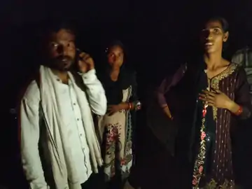 बदायूं में लूट का आरोप; तमंचा दिखाकर बाइक सवार परिवार से लूट, 50 हजार नकदी और जेवर लूटे