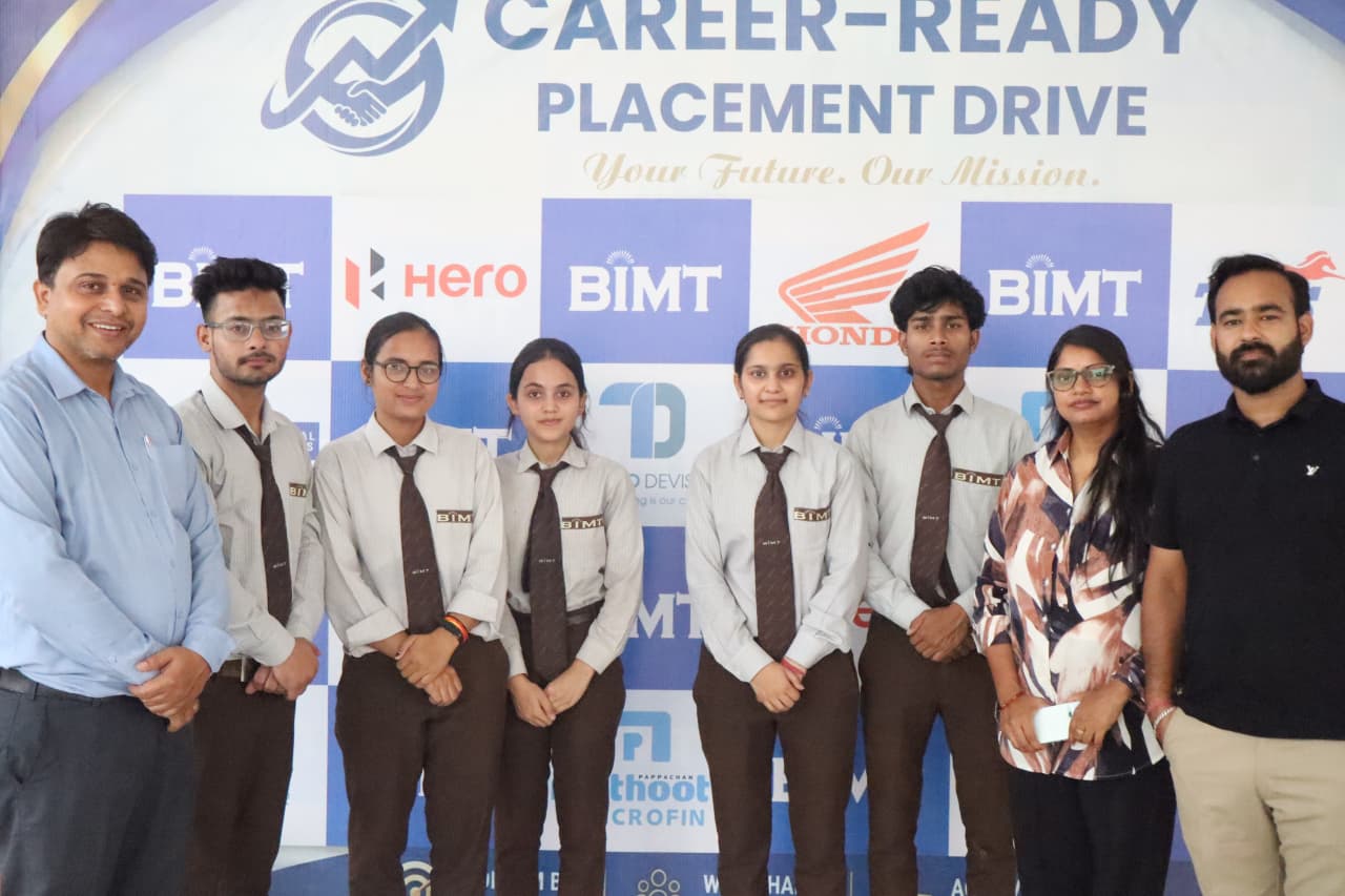 BIMT कॉलेज के 5 छात्रों का टेक्नोडिवाइजर प्राइवेट लिमिटेड चंडीगढ़ में चयन, कॉलेज में खुशी