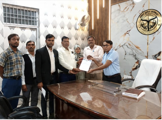बदायूं में आम आदमी पार्टी ने सोनम वांगचुक के समर्थन में राष्ट्रपति को संबोधित ज्ञापन सौंपा