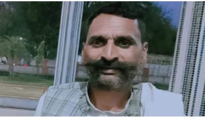 बदायूं में करंट लगने से ग्रामीण की मौत, पंखे के तार लगाते समय हुआ हादसा