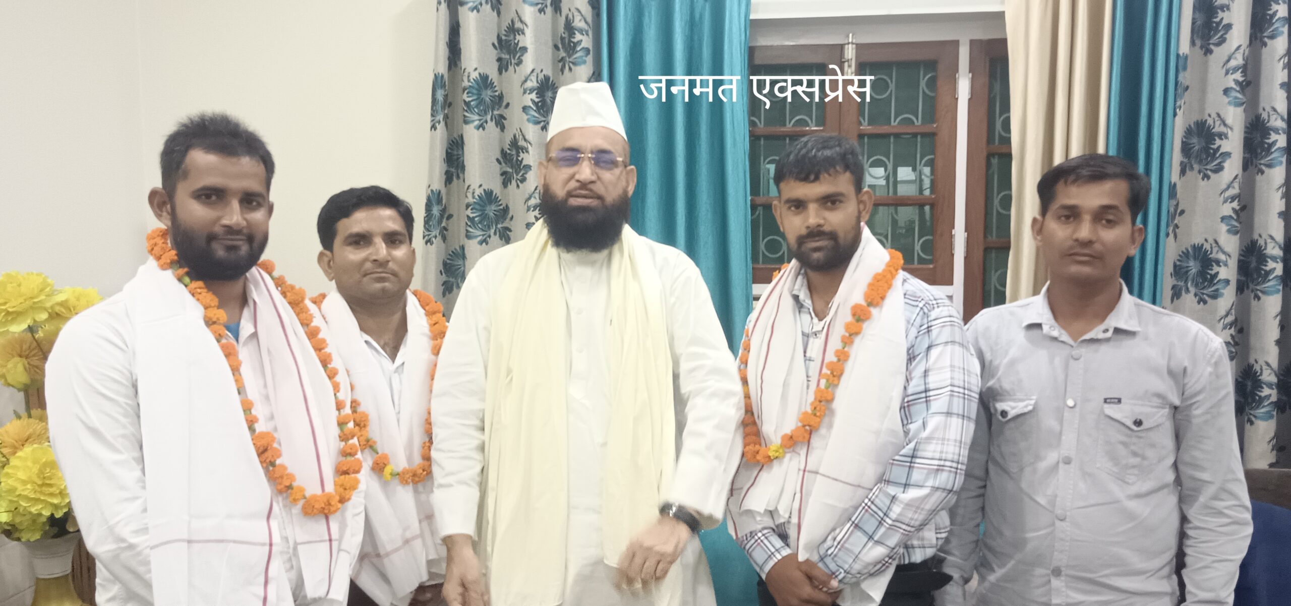 पूर्व मंत्री मौलाना यासीन उस्मानी ने सपा के नवनियुक्त पदाधिकारियों का स्वागत किया