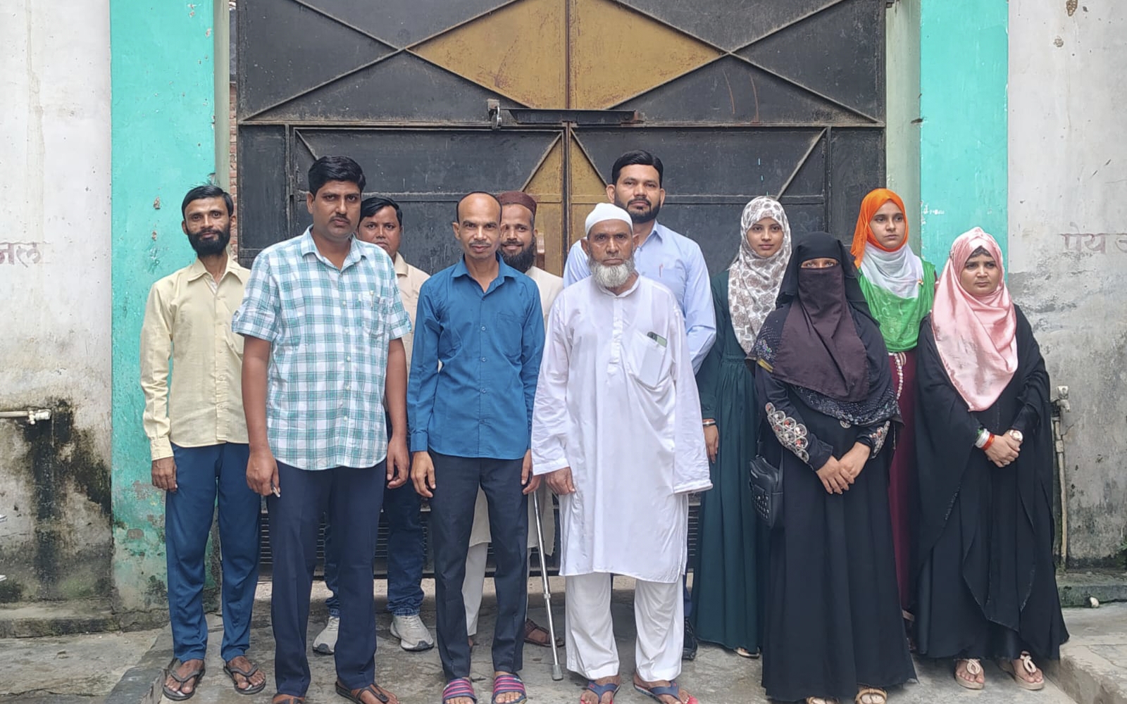 उसहैत के मदरसा फैजेआम अलीजान इस्लामियां कॉलेज में स्वतंत्रता दिवस पर ध्वजारोहण