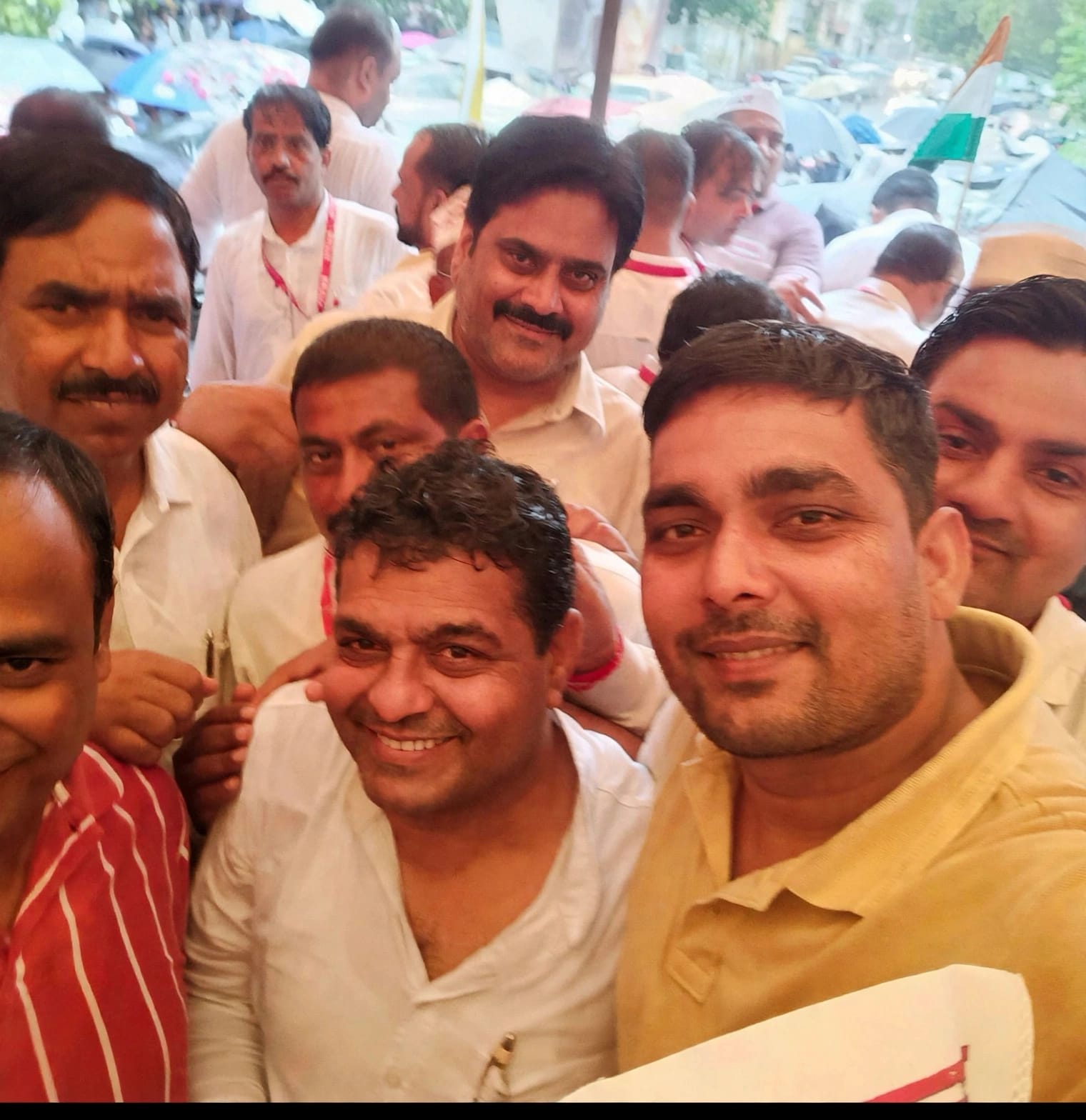 बदायूं के शिक्षकों ने लखनऊ में भरी हुंकार, पुरानी पेंशन बहाली के लिए अटेवा महारैली में दिखाया दम