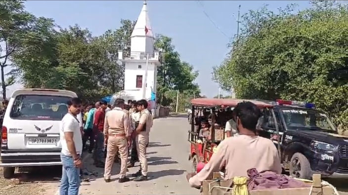 बदायूं में बाइक और इको की आमने-सामने भिड़ंत, युवक की मौत से मचा कोहराम